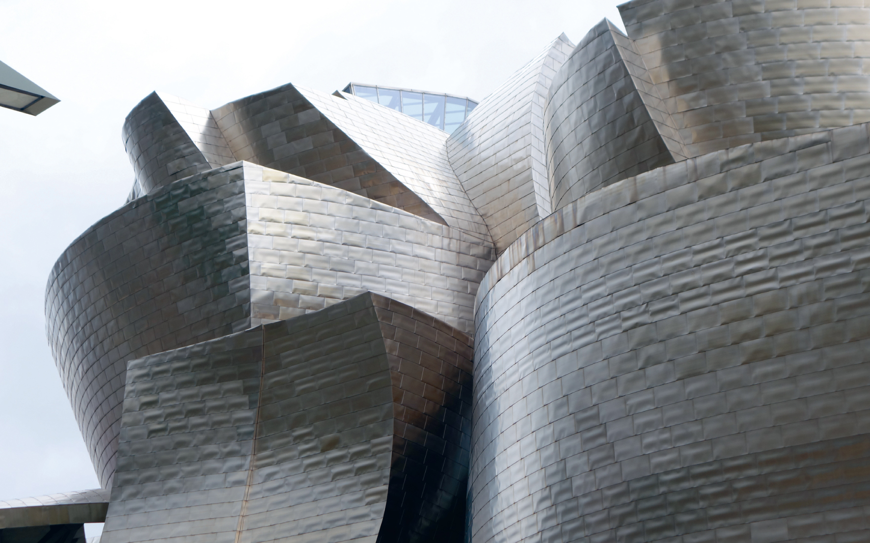 Guggenheim Museum - Frank O. Gehrys ‘blob-architecture’, Bilbao.